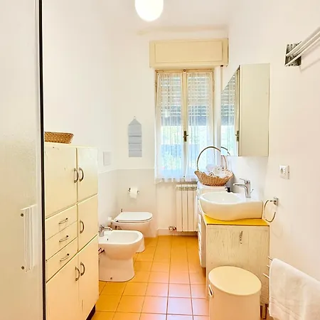 Happy - Sea Bike And Private Garage Apartment Finale Ligure